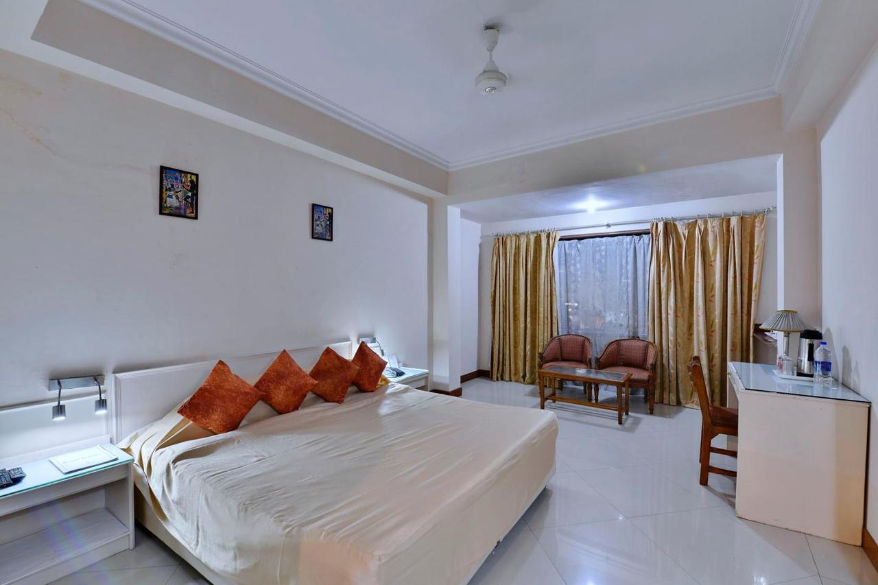 Hotel Surendra Vilas Bhopal Exterior foto