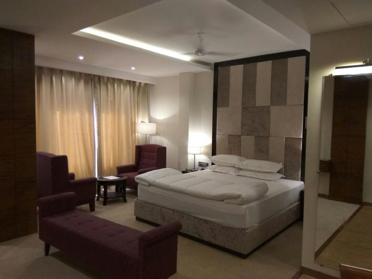 Hotel Surendra Vilas Bhopal Exterior foto