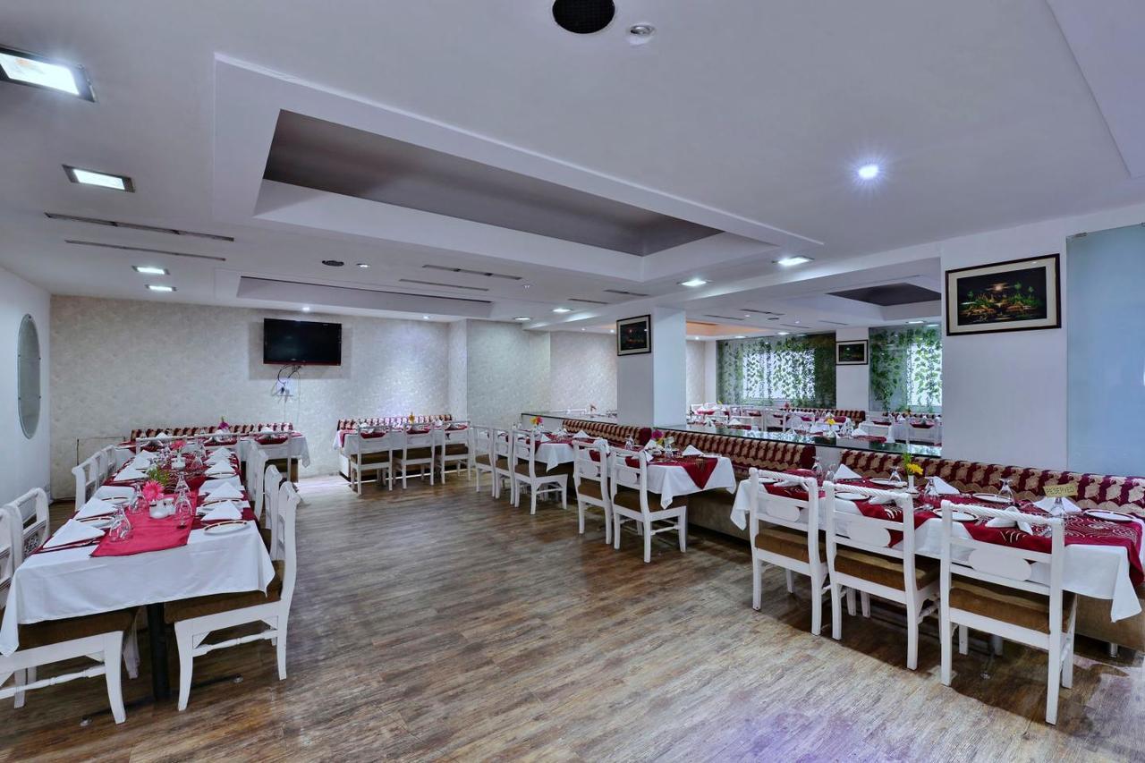 Hotel Surendra Vilas Bhopal Exterior foto