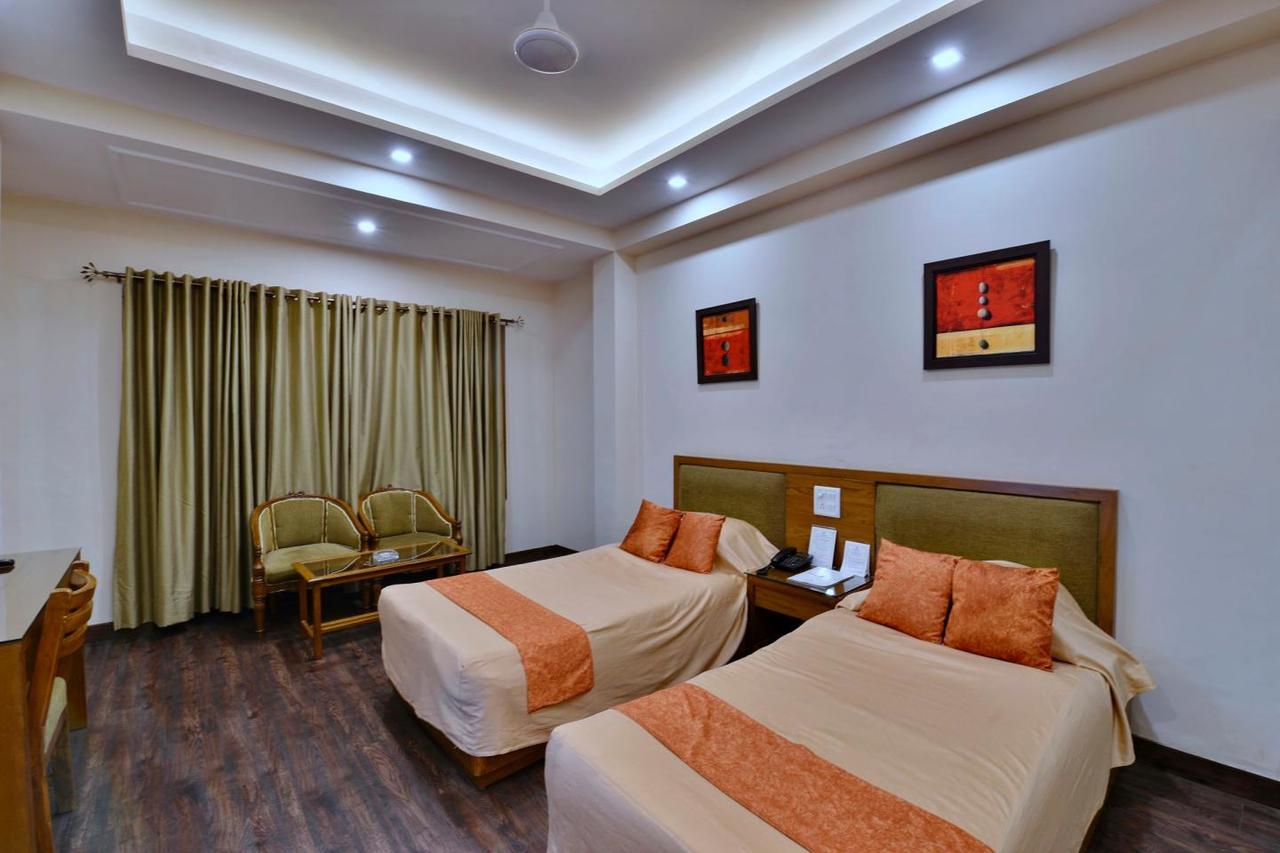 Hotel Surendra Vilas Bhopal Exterior foto